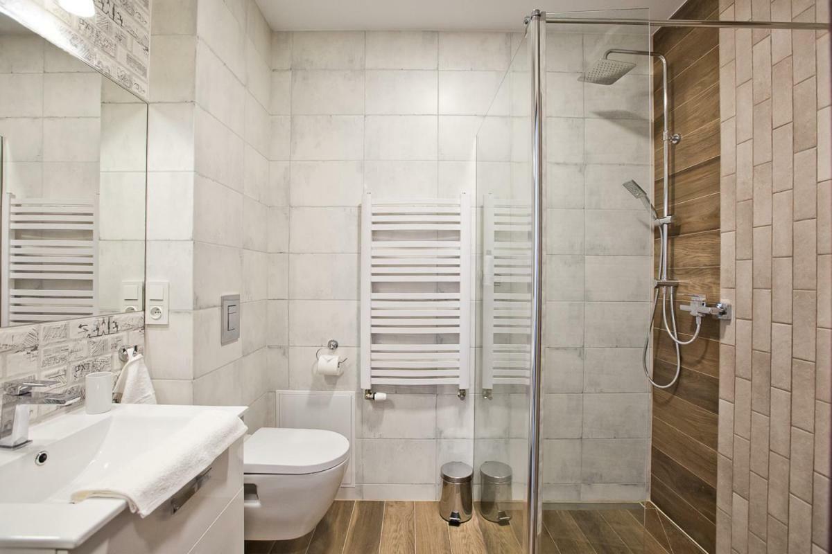 R&B Apartments Poznan Dış mekan fotoğraf